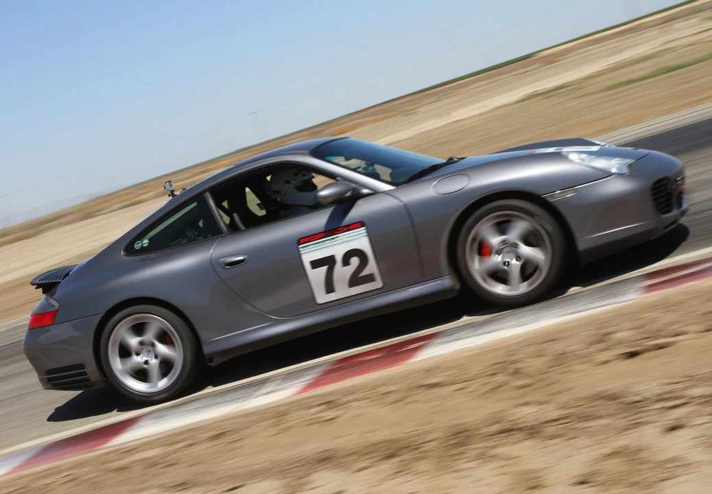 2003 Porsche 996 Carrera 4S - Image 13 of 31