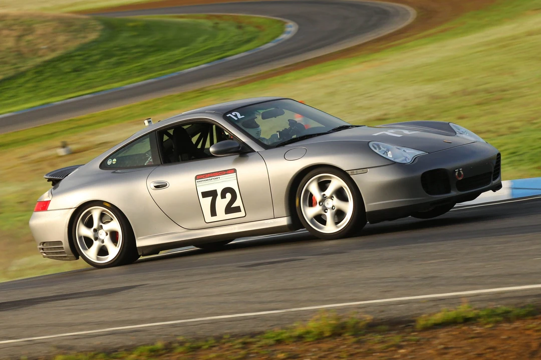 2003 Porsche 996 Carrera 4S - Image 15 of 31