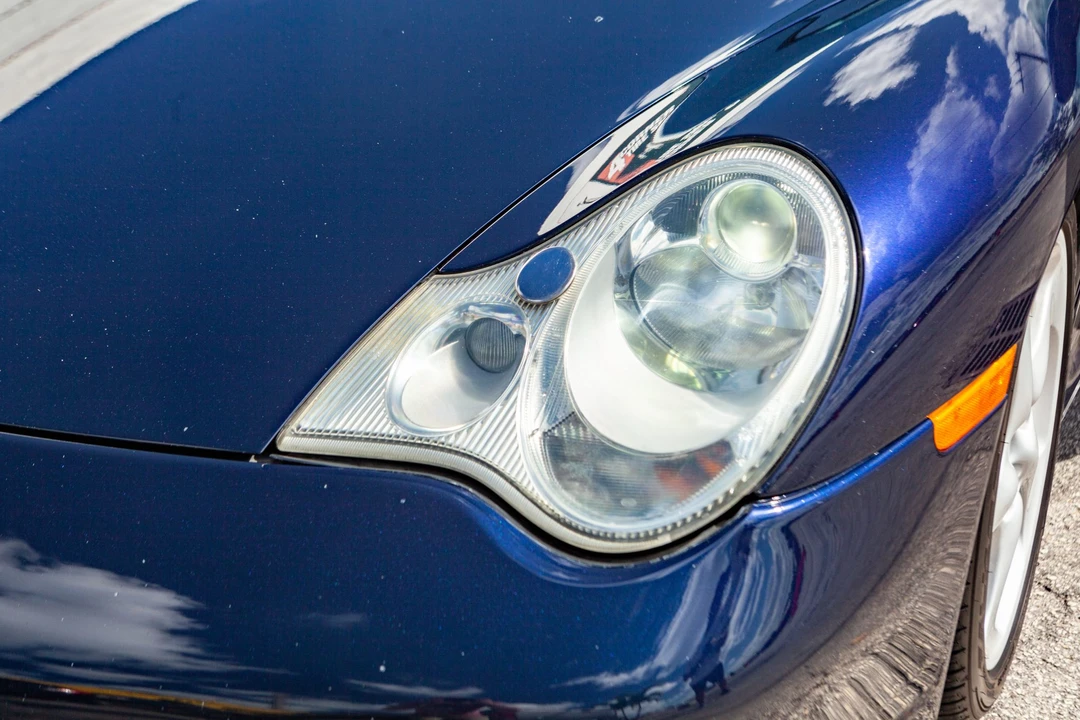 2003 Porsche 996 Carrera 4S - Image 25 of 31