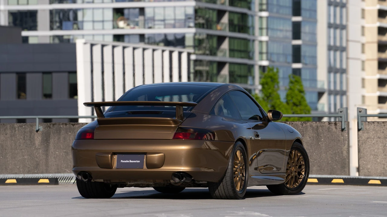 2003 Porsche 996 Carrera - Image 22 of 31