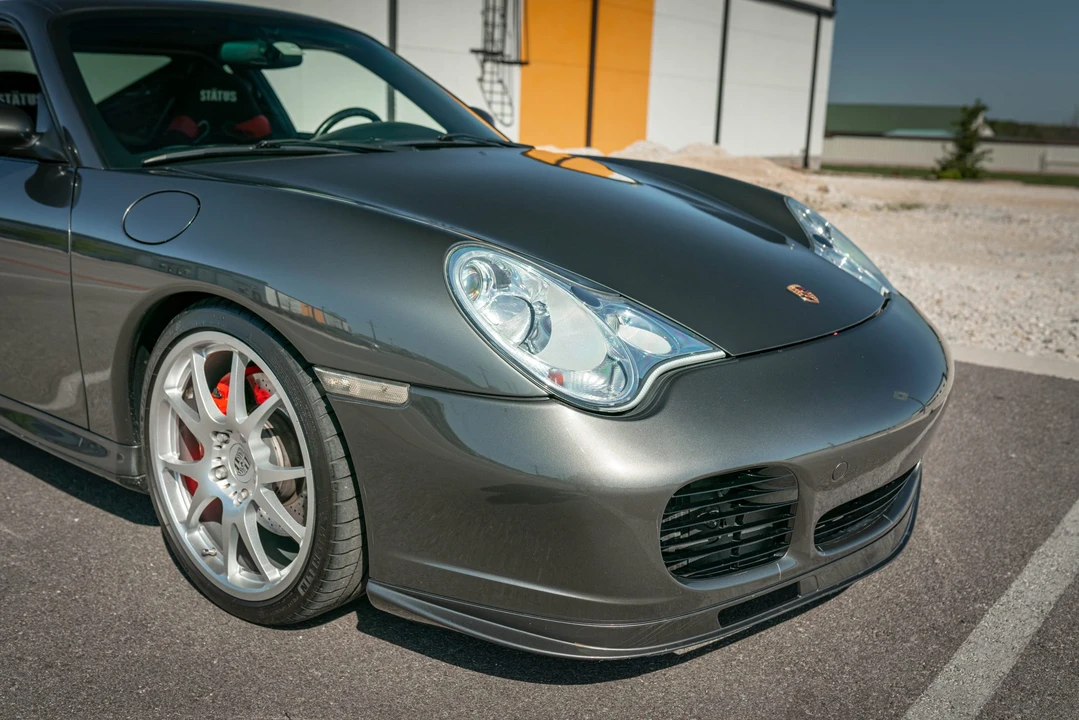 2003 Porsche 996 Turbo - Image 24 of 31