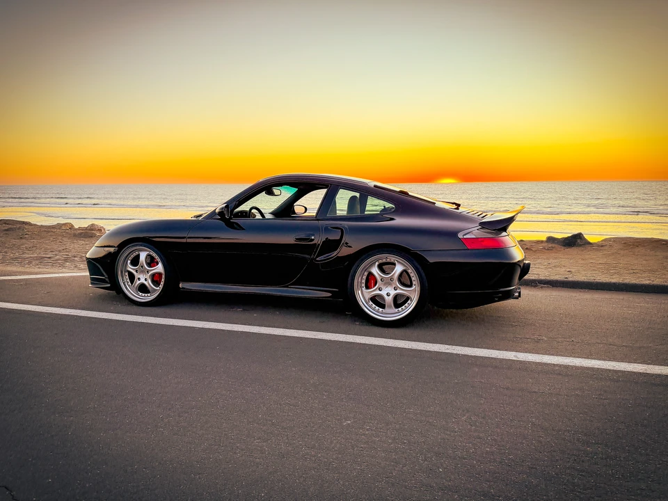 2003 Porsche 996 Turbo - Image 10 of 31