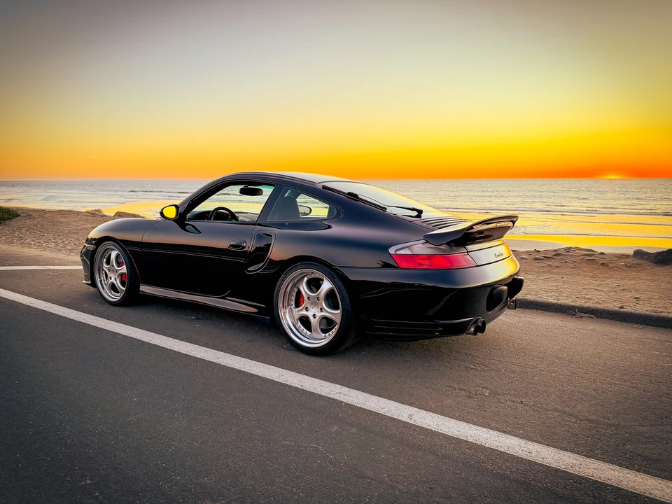 2003 Porsche 996 Turbo - Image 12 of 31