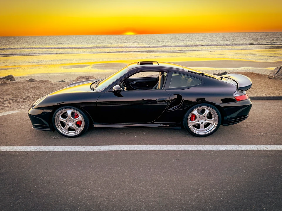 2003 Porsche 996 Turbo - Image 8 of 31