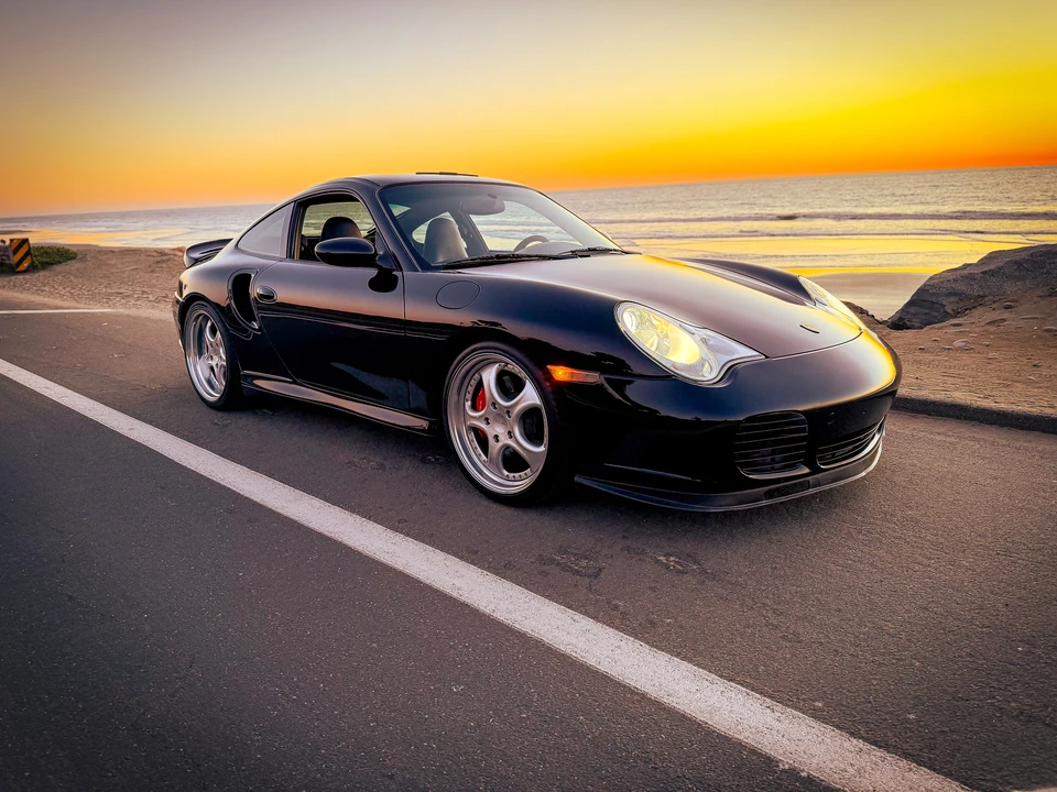 2003 Porsche 996 Turbo - Image 23 of 31