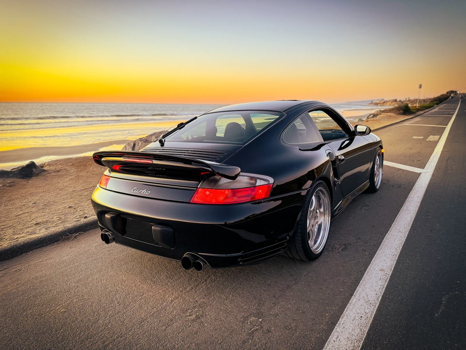 2003 Porsche 996 Turbo - Image 17 of 31