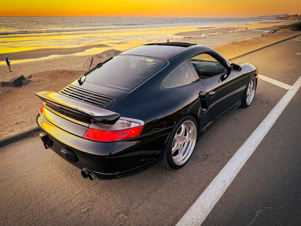 2003 Porsche 996 Turbo - Image 18 of 31