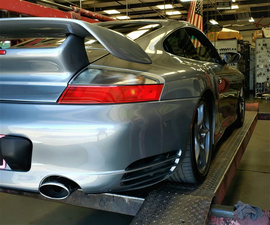 2003 Porsche 996 Turbo - Image 20 of 31