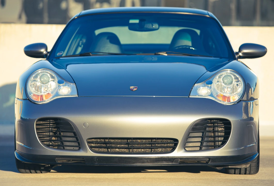 2003 Porsche 996 Turbo - Image 8 of 31