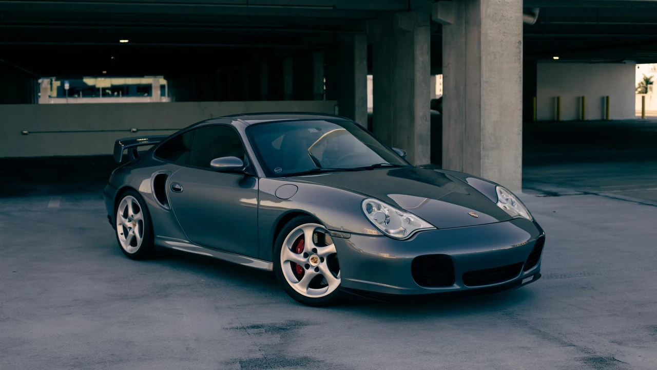 2003 Porsche 996 Turbo - Image 3 of 31