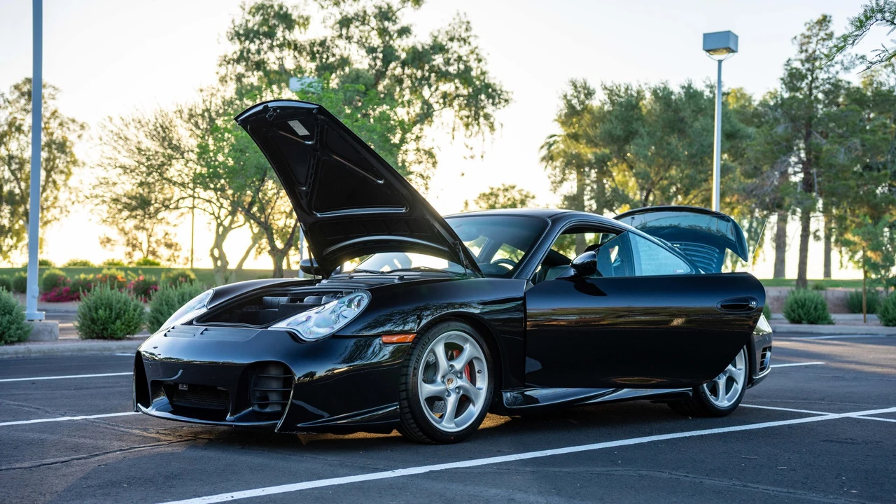 2003 Porsche 996 Turbo - Image 29 of 31