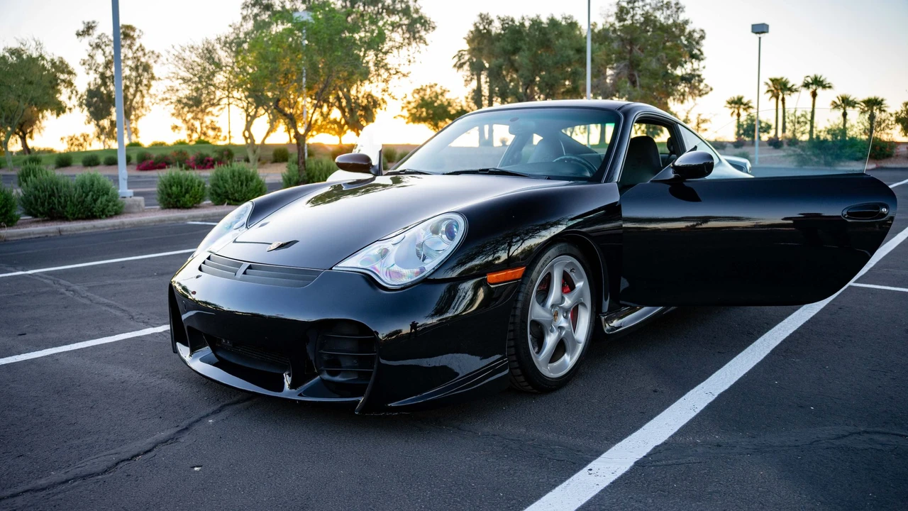 2003 Porsche 996 Turbo - Image 26 of 31