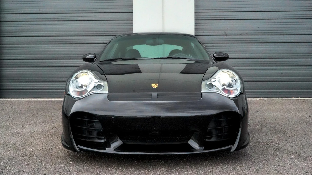 2003 Porsche 996 Turbo - Image 18 of 31
