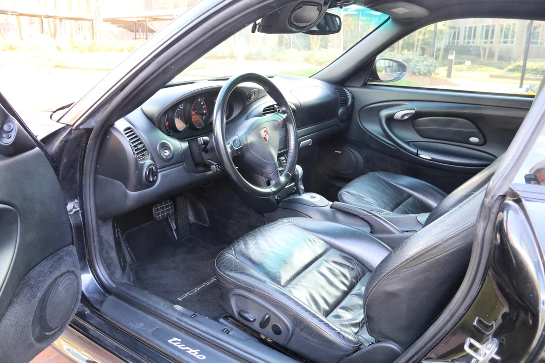 2003 Porsche 996 Turbo - Image 25 of 31
