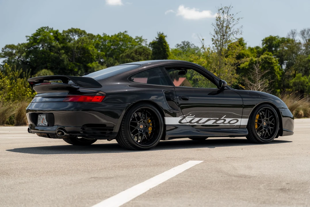 2003 Porsche 996 Turbo - Image 11 of 31