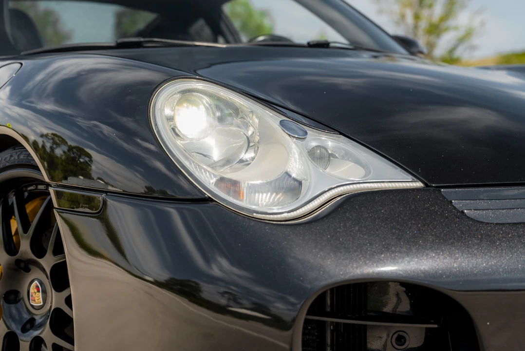 2003 Porsche 996 Turbo - Image 19 of 31