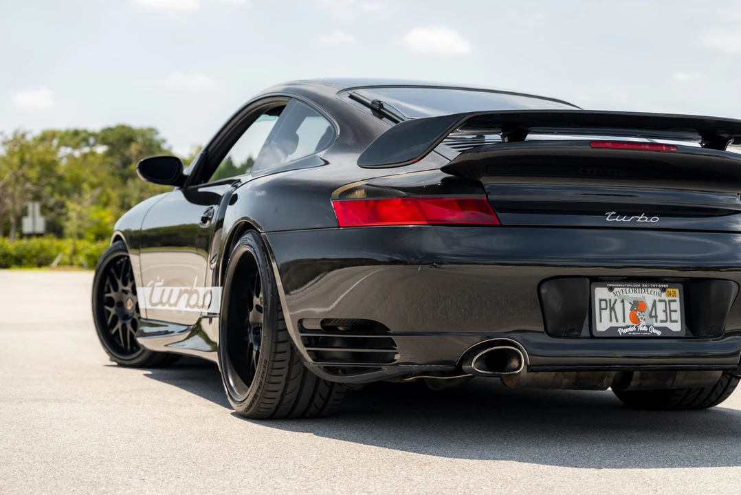 2003 Porsche 996 Turbo - Image 25 of 31