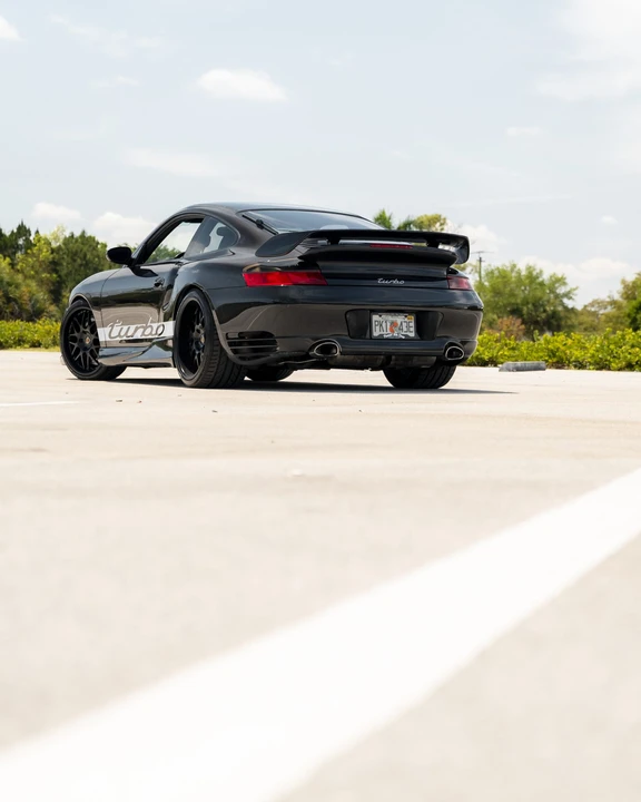 2003 Porsche 996 Turbo - Image 9 of 31