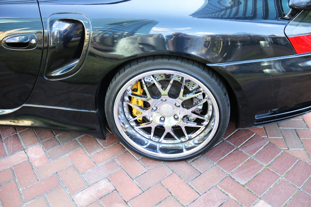 2003 Porsche 996 Turbo - Image 21 of 31