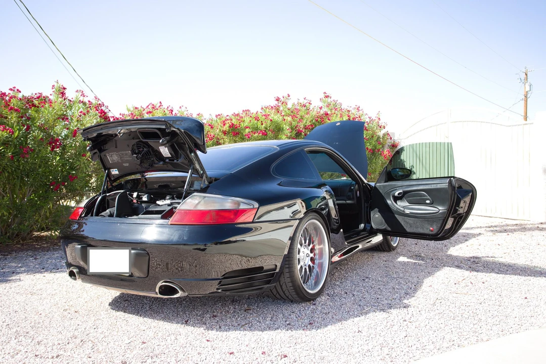 2003 Porsche 996 Turbo - Image 17 of 31
