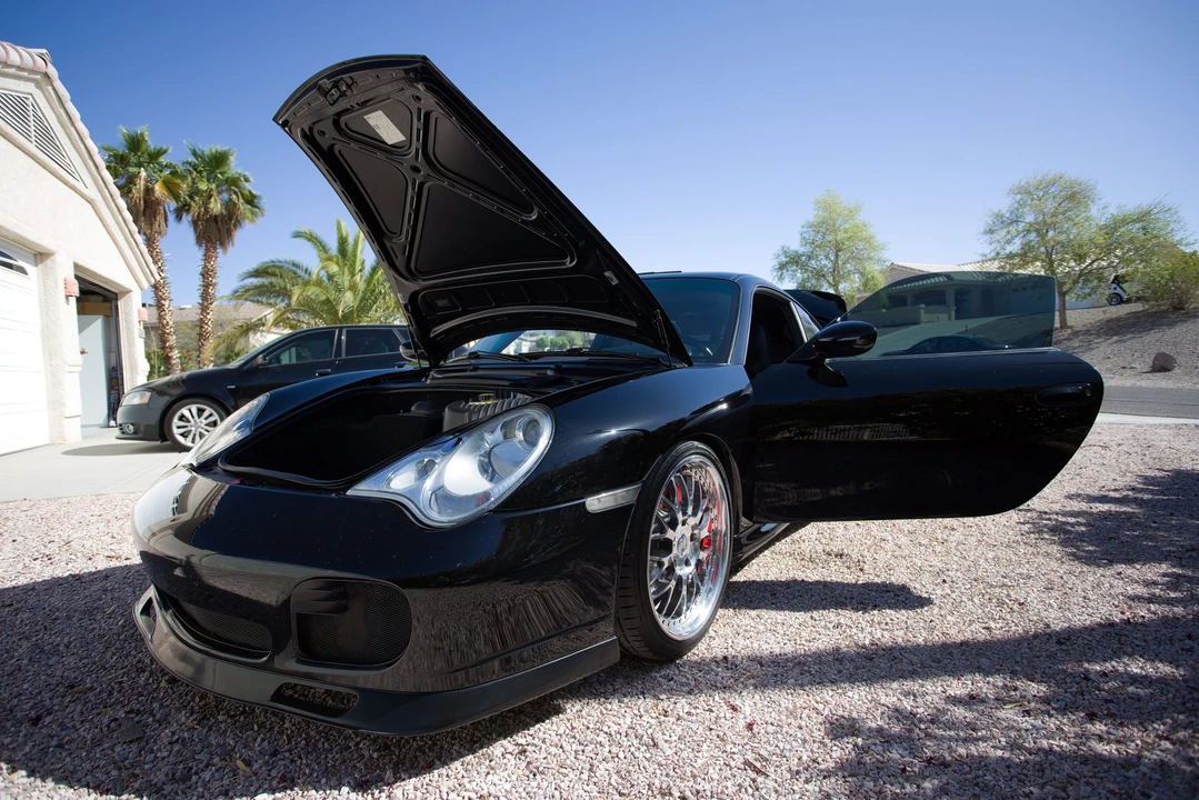 2003 Porsche 996 Turbo - Image 15 of 31