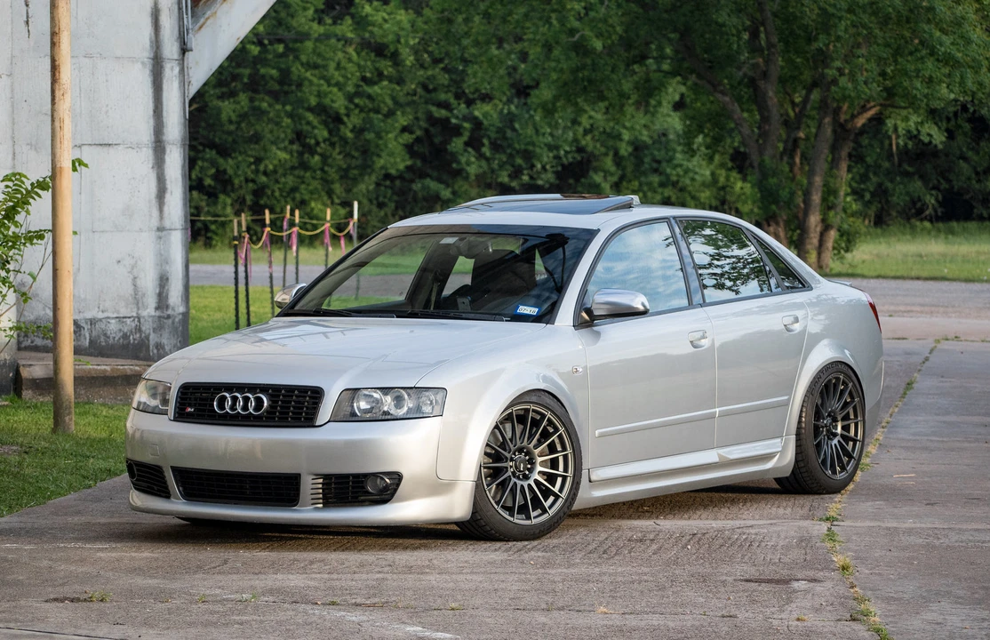 2004 Audi B6 S4 - Image 2 of 31