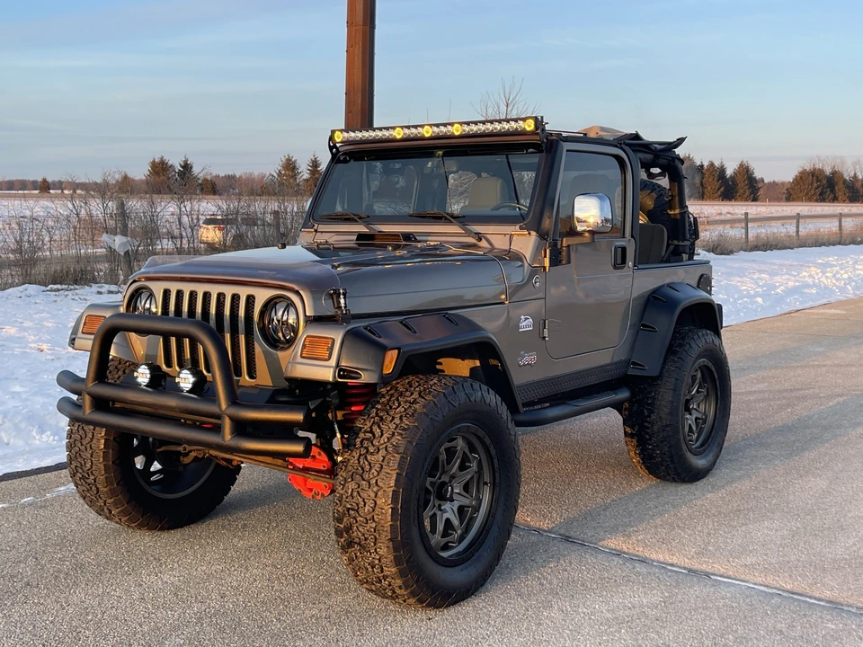 2004 Jeep TJ Wrangler - Image 17 of 31