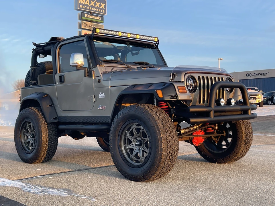 2004 Jeep TJ Wrangler - Image 28 of 31