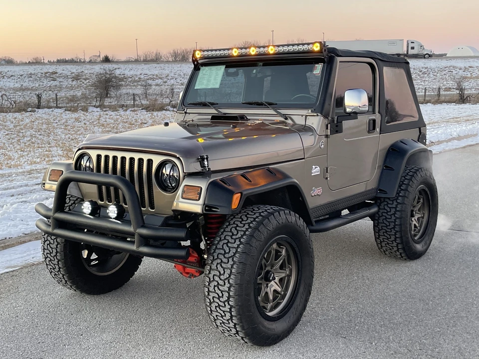 2004 Jeep TJ Wrangler - Image 11 of 31