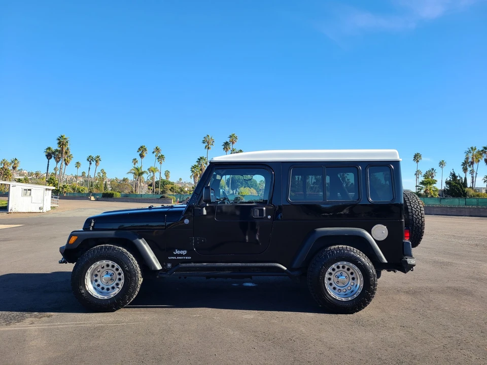 2004 Jeep TJ Wrangler - Image 10 of 31