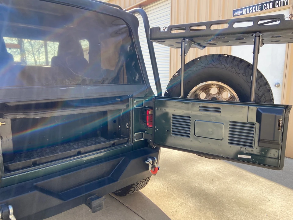 2004 Jeep TJ Wrangler - Image 20 of 31