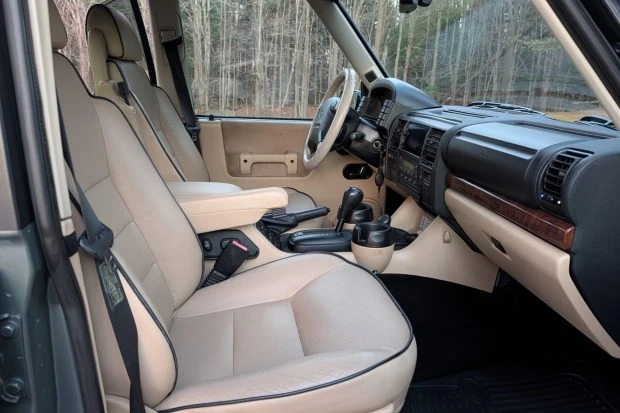 2004 Land Rover Discovery 2nd Gen - Image 4 of 8