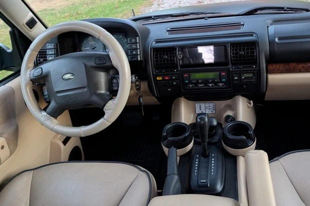 2004 Land Rover Discovery 2nd Gen - Image 5 of 8