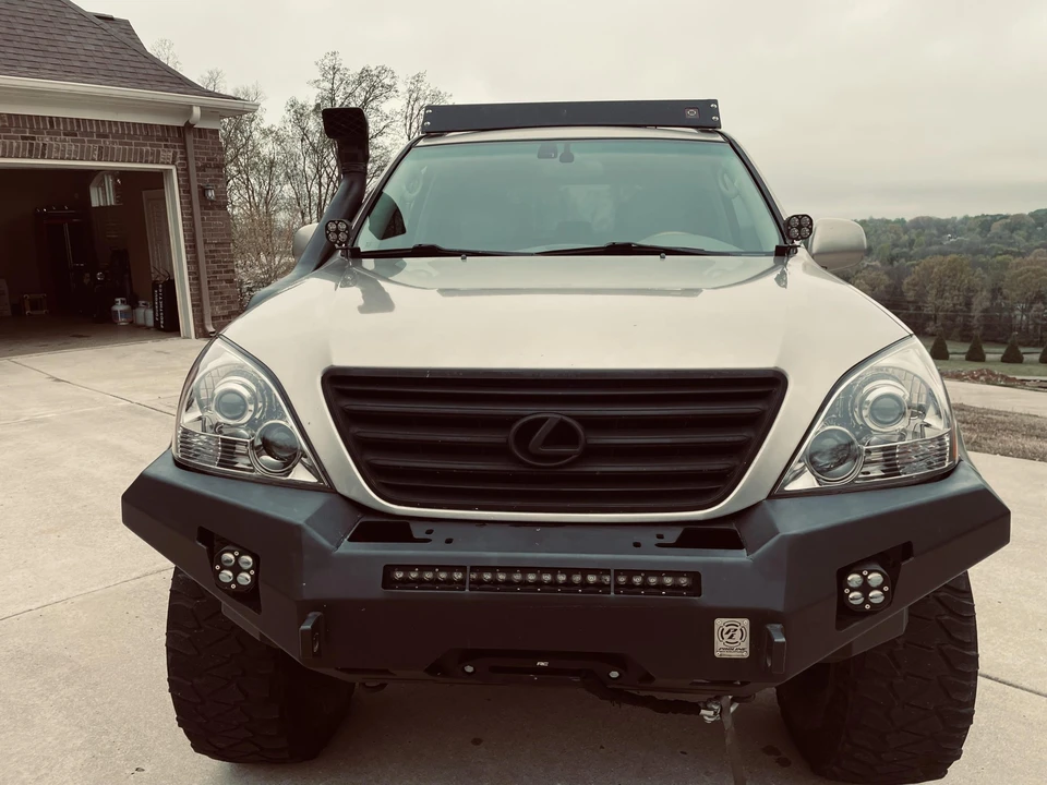 2004 Lexus GX 1st Gen - Image 27 of 31