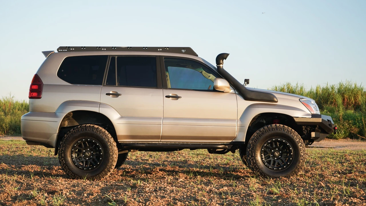 2004 Lexus GX 1st Gen - Image 22 of 31