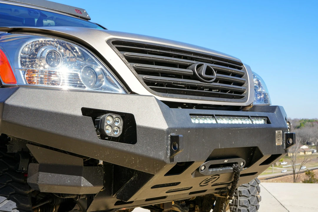 2004 Lexus GX 1st Gen - Image 28 of 31