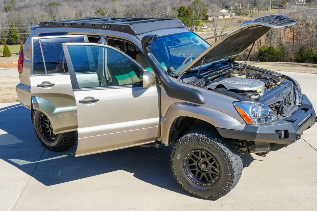 2004 Lexus GX 1st Gen - Image 22 of 31