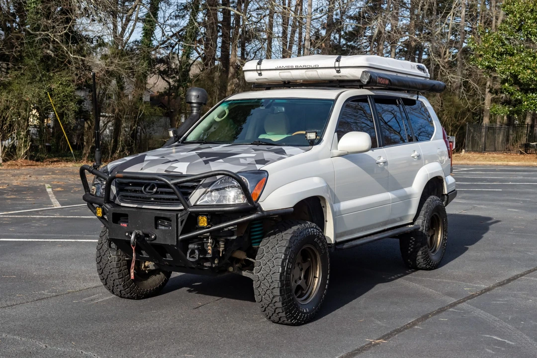 2004 Lexus GX 1st Gen - Image 9 of 31