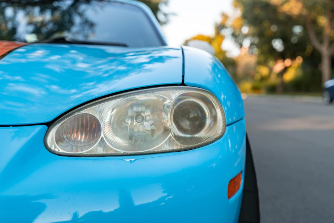 2004 Mazda NB MX-5 Miata - Image 12 of 31