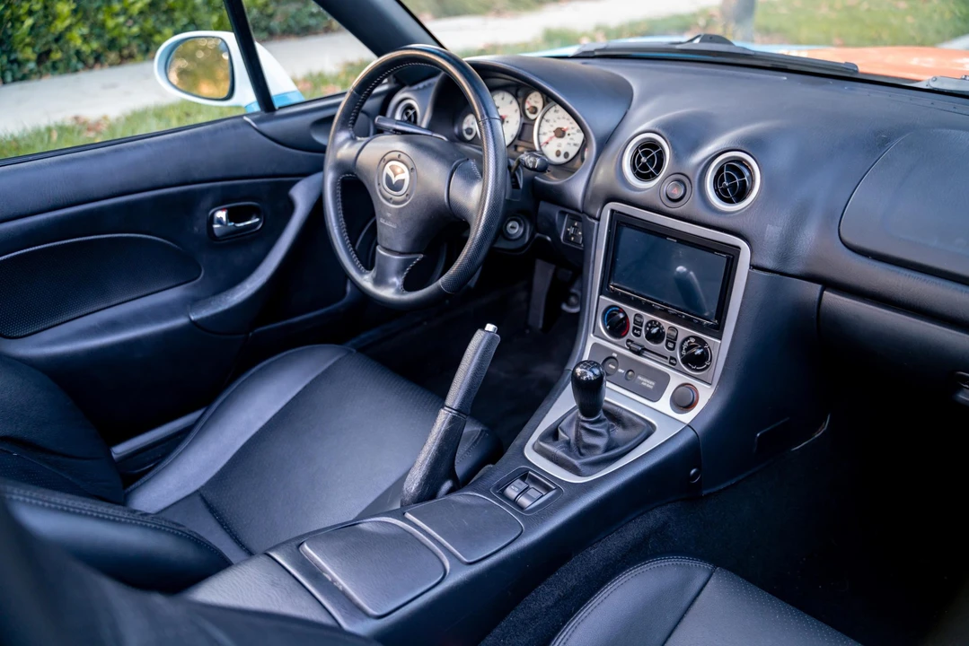 2004 Mazda NB MX-5 Miata - Image 26 of 31