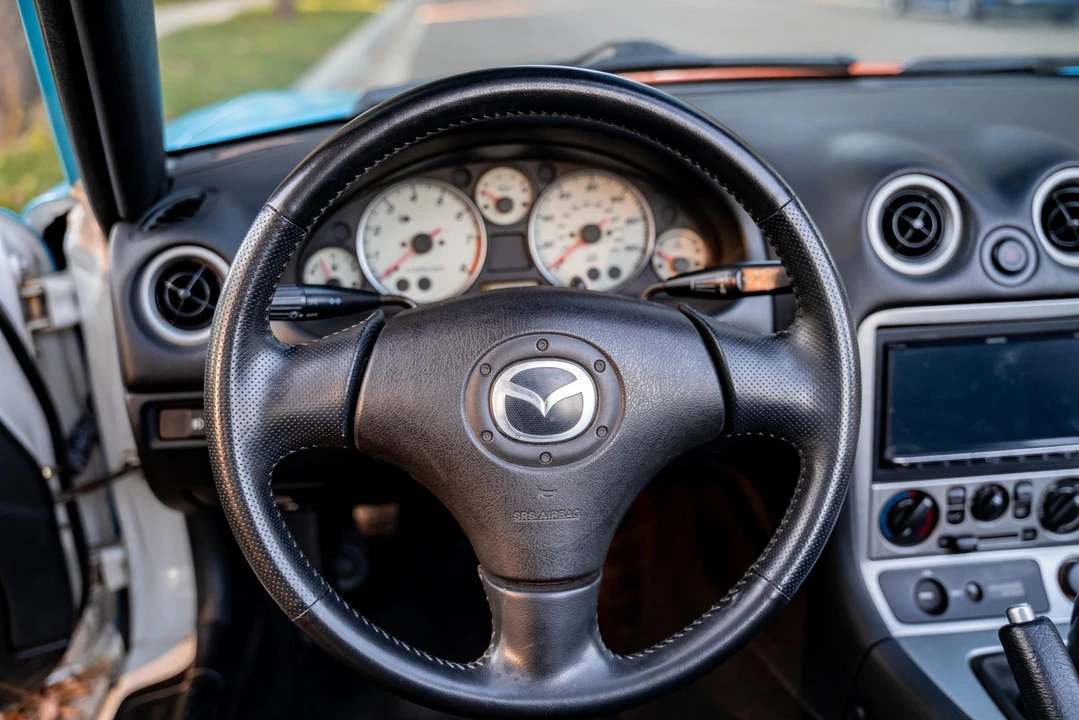 2004 Mazda NB MX-5 Miata - Image 28 of 31