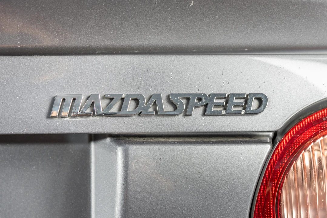 2004 Mazda NB Mazdaspeed MX-5 Miata - Image 28 of 31