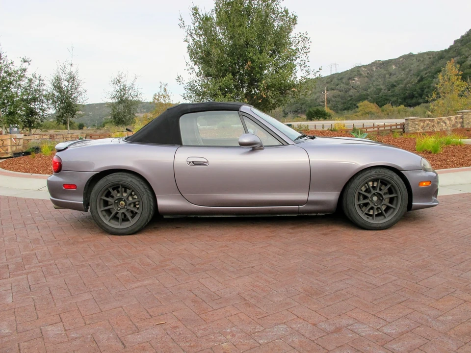 2004 Mazda NB Mazdaspeed MX-5 Miata - Image 19 of 31