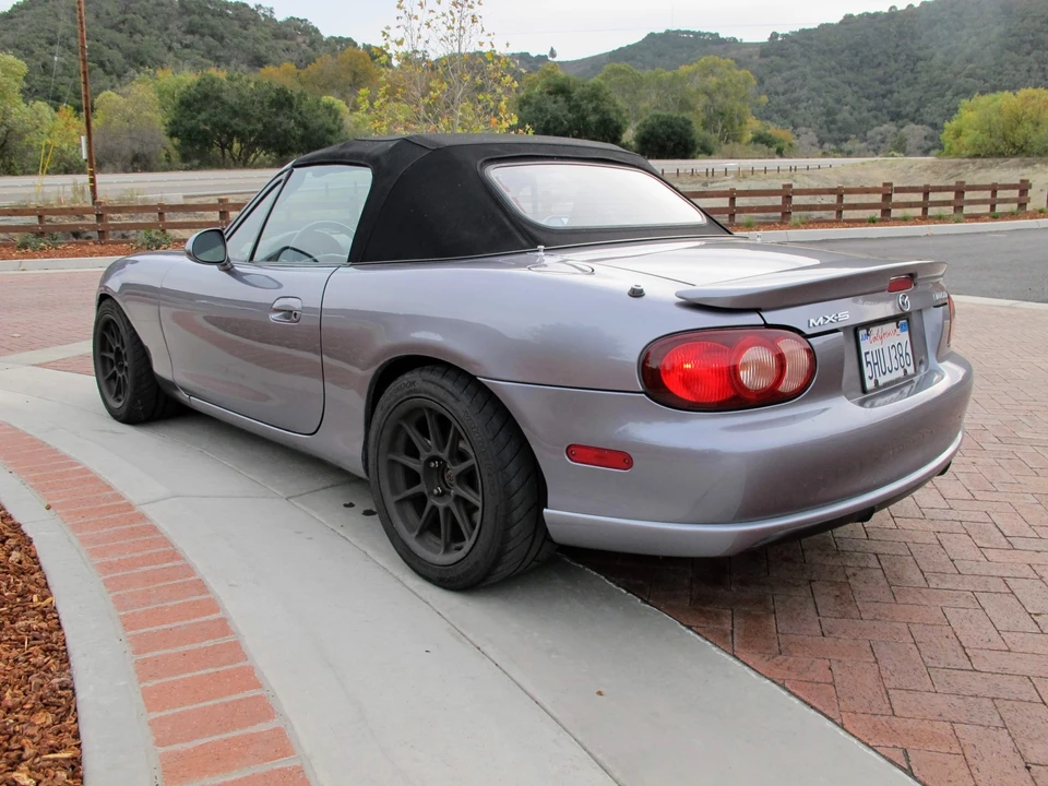 2004 Mazda NB Mazdaspeed MX-5 Miata - Image 10 of 31