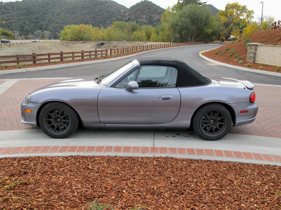 2004 Mazda NB Mazdaspeed MX-5 Miata - Image 7 of 31