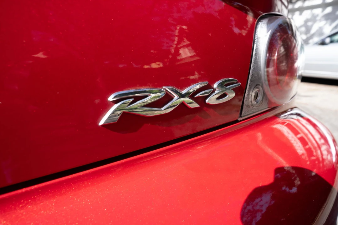 2004 Mazda RX-8 1st Gen - Image 25 of 31