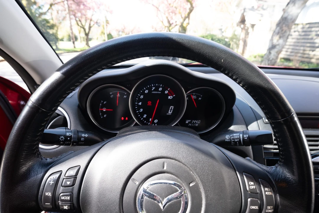 2004 Mazda RX-8 1st Gen - Image 31 of 31
