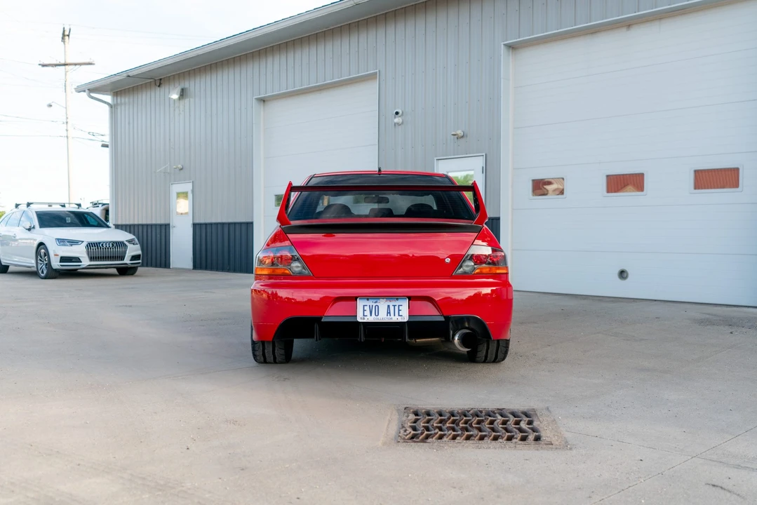 2004 Mitsubishi Lancer Evolution VIII 7th Gen - Image 7 of 31