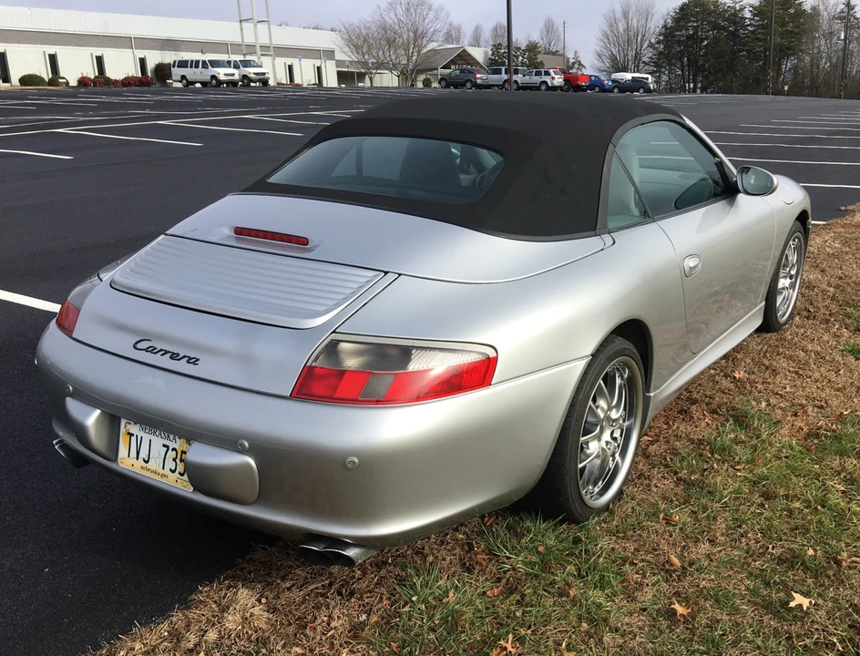 2004 Porsche 996 Carrera - Image 10 of 31