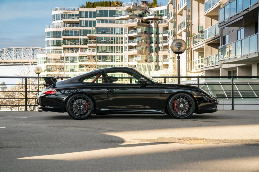 2004 Porsche 996 GT3 - Image 23 of 31